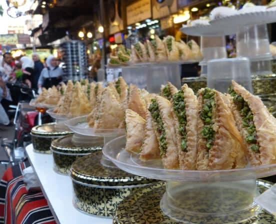 ​A Foodie’s Pilgrimage: Exploring Al-Midan Street, the Delicious Heart of Damascus