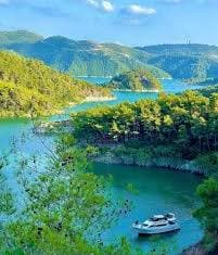 Discover Mashqita: A Journey to Syria’s Enchanting Seven Lakes