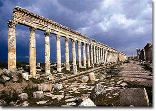 Discovering Apamea: Syria’s Ancient Gem of the Orontes Valley